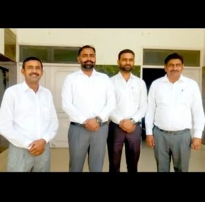 पंजाब 29 मई 2024* बार एसोसिएशन के प्रधान लखविंद्र सिंह सिद्धू, सैक्ट्री गौरीशंकर माकड़ व कैशियर राजिंद्र कांटीवाल ने लोगों से की मतदान जरूर करने की अपील