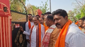वाराणसी1मई24*केंद्र में पुनः बनने जा रही पीएम नरेंद्र मोदी के नेतृत्व में सरकार। वाराणसी1मई24*केंद्र में पुनः बनने जा रही पीएम नरेंद्र मोदी के नेतृत्व में सरकार।