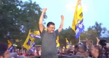 नई दिल्ली10मई24*दिल्ली के मुख्यमंत्री अरविंद केजरीवाल जेल से बाहर आ चुके हैं. नई दिल्ली10मई24*दिल्ली के मुख्यमंत्री अरविंद केजरीवाल जेल से बाहर आ चुके हैं.