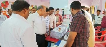 कौशाम्बी12मई24*दायित्वों का जिम्मेदारी पूर्वक निर्वहन करते हुए निर्वाचन निष्पक्ष,पारदर्शी शांतिपूर्ण व सकुशल संपन्न करायें--डीएम*