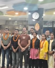 औरैया15मई24*दिबियापुर ओरियाके आनंदराम जयपुरिया स्कूल के छात्र-छात्राओं ने भी बहतर प्रदशन किया।