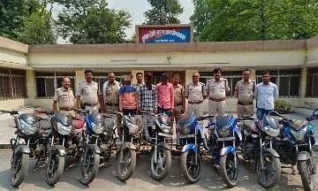 सिंगरौली15मई24*बाइक चोरों का पर्दाफाश, पुलिस ने 7 को किया गिरफ्तार, 12 बाइकें बरामद* सिंगरौली15मई24*बाइक चोरों का पर्दाफाश, पुलिस ने 7 को किया गिरफ्तार, 12 बाइकें बरामद*