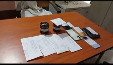 भागलपुर17मई24*79 पुड़िया ब्राउन शुगर के साथ चार तस्करी को पुलिस किया गिरफ्तार। भागलपुर17मई24*79 पुड़िया ब्राउन शुगर के साथ चार तस्करी को पुलिस किया गिरफ्तार।