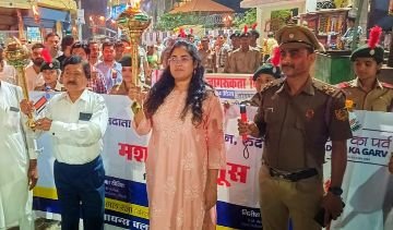 अयोध्या18मई24*मतदान जागरूकता हेतु निकाला गया मशाल जुलूस