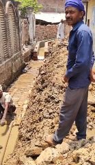 अयोध्या22मई24*मानक के विपरीत हो रहा नाला निर्माण कार्य, आरसीसी की जगह पुराने ईंटो से हो रहा निर्माण अयोध्या22मई24*मानक के विपरीत हो रहा नाला निर्माण कार्य, आरसीसी की जगह पुराने ईंटो से हो रहा निर्माण