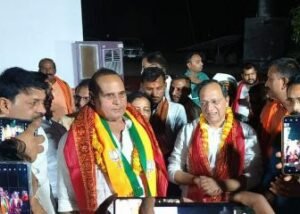 मिर्जापुर22मई24*सपा के पूर्व जिला उपाध्यक्ष व पूर्व प्रमुख पहाड़ी चंद्रेश सिंह भाजपा में हुए सामिल।*