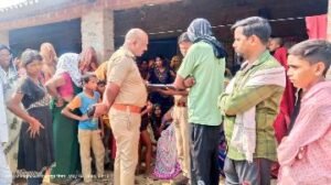 फतेहपुर26मई24* संदिग्ध परिस्थितियों में पति-पत्नी ने लगाई फांसी दोनों की मौत