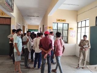 औरैया27मई2024*सड़क हादसे में करीब 2 वर्ष के बच्चे की हुई दर्दनाक मौत