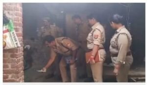 लखीमपुर खीरी28मई24*प्रेमिका से मिलने गए प्रेमी 22 साल के नागेश की पीट-पीटकर हत्या कर दी गई।