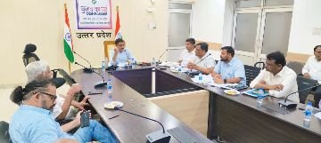 कानपुर नगर29मई24*जिलाधिकारी श्री राकेश कुमार सिंह सड़क सुरक्षा समिति की बैठक हुई संपन्न_