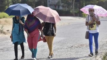 वाराणसी29मई2024*बनारस में गर्मी ने 140 साल का रिकॉर्ड तोड़ा