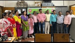 मालदा मंडल राजभाषा विभाग के तत्वावधान में कवि गुरु रविंद्र नाथ टैगोर की जयंती का आयोजन मंडल के राजभाषा विभाग में किया गया। मालदा मंडल राजभाषा विभाग के तत्वावधान में कवि गुरु रविंद्र नाथ टैगोर की जयंती का आयोजन मंडल के राजभाषा विभाग में किया गया।