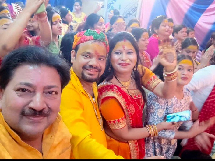 देवघर झारखण्ड 08/05/24 *जलसार रोड में बाबा श्याम का वार्षिक महोत्सव धूमधाम से मनाया गया*