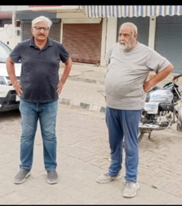 पंजाब 8 जून 2024* सिंगल यूज प्लास्टिक का प्रयोग बंद करें शहरवासी: विमल ठठई/संजय जाखड़