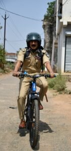 अनूपपुर 06 जून 24*राष्‍ट्र, पर्यावरण एवं स्‍वयं के स्‍वास्‍थ्‍य के हित में महीने में एक बार सायकल से चलें : एडीजीपी डी. सी. सागर*