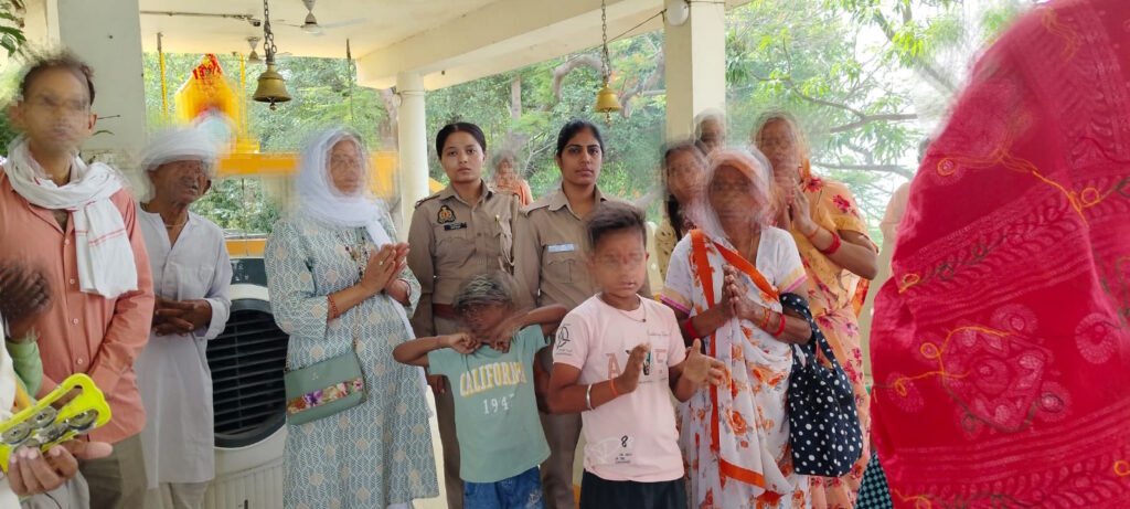 मथुरा 16 जून 2024* ऑपरेशन जागृति” अभियान के अन्तर्गत थाना मांट पुलिस द्वारा ऑपरेशन जागृति" कार्यक्रम आयोजित कर किया गया जागरूक । मथुरा 16 जून 2024* ऑपरेशन जागृति” अभियान के अन्तर्गत थाना मांट पुलिस द्वारा ऑपरेशन जागृति" कार्यक्रम आयोजित कर किया गया जागरूक ।