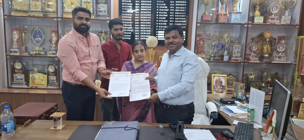 अनूपपुर17जून24*नगर परिषद बरगवां अमलाई का विकास पहली प्राथमिकता - गीता गुप्ता अध्यक्ष। अनूपपुर17जून24*नगर परिषद बरगवां अमलाई का विकास पहली प्राथमिकता - गीता गुप्ता अध्यक्ष।