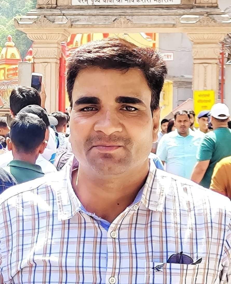 बाराबंकी 25 जून 24*पत्रकार के जन्मदिवस पर बधाई देने वालों का लगा तांता बाराबंकी 25 जून 24*पत्रकार के जन्मदिवस पर बधाई देने वालों का लगा तांता