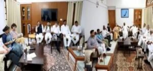 नई दिल्ली01जून24*इंडिया गठबंधन की बैठक कांग्रेस के राष्ट्रीय अध्यक्ष मल्लिकार्जुन खड़गे के दिल्ली स्थित आवास पर हुई।