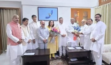 दिल्ली10जून24*यूपी के नवनिर्वाचित कांग्रेस सांसदों ने कांग्रेस अध्यक्ष मल्लिकार्जुन खड़गे से मुलाकात की,