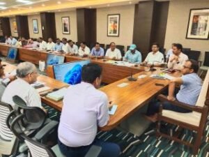 कानपुर नगर11जून24* मण्डलायुक्त ने सीसामऊ नाले के सम्बन्ध में विभिन्न समाचार पत्रों में प्रकाशित खबर का लिया संज्ञान-*