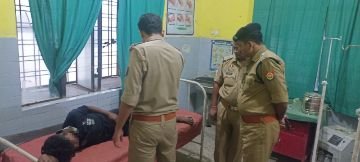 बाराबंकी12जून24*पुलिस मुठभेड़ में घायल इनामी लूटेरा गिरफ्तार बाराबंकी12जून24*पुलिस मुठभेड़ में घायल इनामी लूटेरा गिरफ्तार