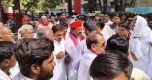 कौशाम्बी13जून24*रेप पीड़िता एवम परिजनो से मिले सपा प्रतिनिधि मंडल ने दिया मदद का भरोसा*