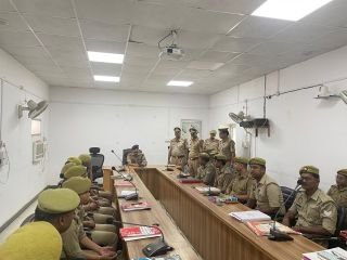 कानपुर नगर14जून24*पुलिस उपायुक्त ने ली आईजीआरएस की मीटिंग ली।