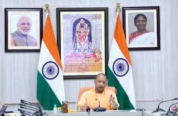 लखनऊ17जून24*जनता दर्शन के सम्बंध में दिन तारीख और अधिकारी के सम्बंध में पहले से ही प्रसारित करे-मुख्यमंत्री