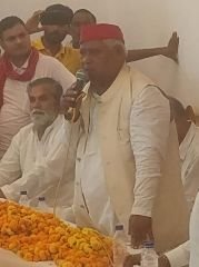 बाराबंकी17जून24*नवनिर्वाचित सांसद अवधेश प्रसाद का कार्यकर्ताओं ने किया जोरदार स्वागत