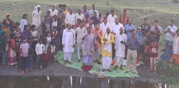 बाराबंकी17जून24*गंगा दशहरा पर जिले की सातों नदियों की हुई आरती बाराबंकी17जून24*गंगा दशहरा पर जिले की सातों नदियों की हुई आरती