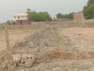 प्रतापगढ़22जून24*अवैध कब्जे से मुक्त हुई जमीन, पीड़ितों ने मुख्यमंत्री सहित तहसील प्रशासन का जताया आभार