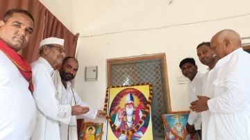 अयोध्या22जून24*सद्गुरु कबीर मानवता के परम आदर्श: उमाशंकर