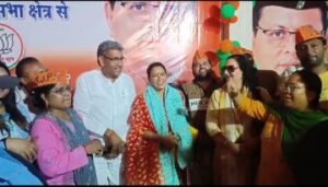 रूडकी23जून24*मंगलौर उपचुनाव के चलते कैबिनेट मंत्री रेखा आर्य मंगलौर पहुंची।