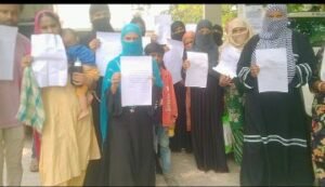 मथुरा25जून2024*लोन दिलाने के नाम पर समूह की महिलाओं से ठगी