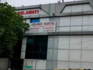 आगरा25जून24* आवास विकास कॉलोनी के घरों में चल रहे हॉस्पिटल के आवंटन रद्द करने के नोटिस दिए गए हैं