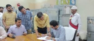 कौशांबी26जून24*नवागत जिलाधिकारी ने ग्रहण किया कार्यभार*