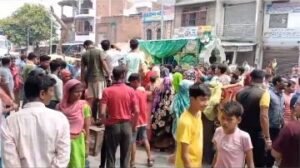 कानपुर देहात27जून 24* राजपुर कस्बा वासियों का हंगामा: बिजली और पानी की समस्या पर प्रदर्शन, मुगल मार्ग बंद*