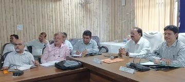 कौशांबी29जून24*विशेष संचारी रोग नियन्त्रण अभियान एंव दस्तक अभियान की बैठक सम्पन्न*