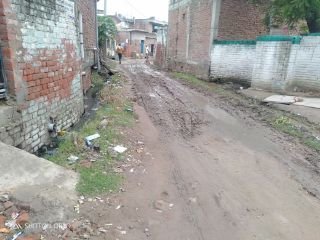 कानपुर देहात 1 जुलाई 24*पहली बारिश ने खोल दी ग्राम प्रधान की पोल*