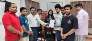 मिर्जापुर2जुलाई24*"मिर्जापुर बचाव अभियान" के युवाओं ने जिलाधिकारी को सौंपा ज्ञापन* मिर्जापुर2जुलाई24*"मिर्जापुर बचाव अभियान" के युवाओं ने जिलाधिकारी को सौंपा ज्ञापन*