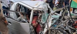 अलीगढ़3जुलाई24*सड़क हादसे में 5 की मौत, पलवल हाईवे पर रोडवेज और कार का हुआ भीषण एक्सीडेंट,