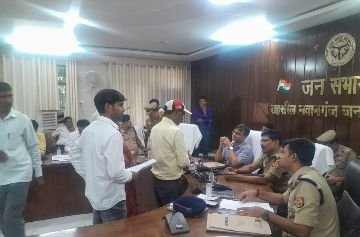 बाराबंकी06जुलाई24*तहसील नवाबगंज में डीएम सत्येंद्र कुमार व एसपी दिनेश कुमार सिंह कर रहे जनसुनवाई बाराबंकी06जुलाई24*तहसील नवाबगंज में डीएम सत्येंद्र कुमार व एसपी दिनेश कुमार सिंह कर रहे जनसुनवाई