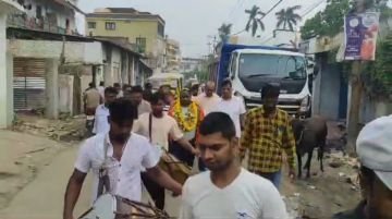 मिर्जापुर8जुलाई24*जलकल अभियन्ता को नगर पालिका ने अंगवस्त्र और मोमेंटो देकर दी विदाई* मिर्जापुर8जुलाई24*जलकल अभियन्ता को नगर पालिका ने अंगवस्त्र और मोमेंटो देकर दी विदाई*