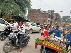 औरैया9जुलाई24*अतिक्रमण के चलते आये दिन लग रहा जाम