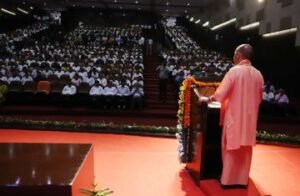 लखनऊ10जुलाई24*सीएम योगी ने 7720 लेखपालों को वितरित किए नियुक्ति पत्र*