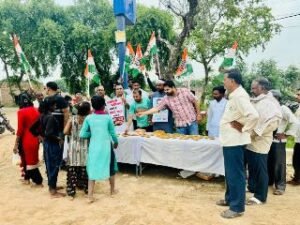 कौशांबी14जुलाई24*7 राज्य के 13 विधानसभा उपचुनाव में इंडिया गठबंधन की प्रचंड बहुमत से जीत की खुशी में कांग्रेस ने लड्डू बांट कर मनाया खुशी*