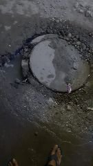 देहरादून14जुलाई24*सीवर लाइन और सड़क निर्माण की गुणवत्ता का एक नमूना, 6 महीने से कम समय में ये हाल,