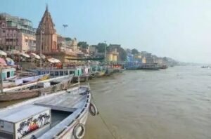 वाराणसी15जुलाई24*वाराणसी में 10 सेंटीमीटर प्रति घंटा की रफ्तार से बढ़ रहीं गंगा, 60 मीटर से ऊपर जलस्तर*