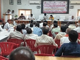 औरैया18जुलाई24*किसानों की समस्याओं का हो त्वरित निस्तारण - सदर विधायक औरैया18जुलाई24*किसानों की समस्याओं का हो त्वरित निस्तारण - सदर विधायक